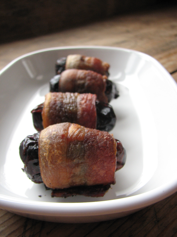 Almond Stuffed Bacon Wrapped Dates